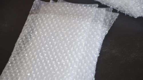 卫生间放上快递气泡膜，一年竟能省下这么多钱，你试过吗？